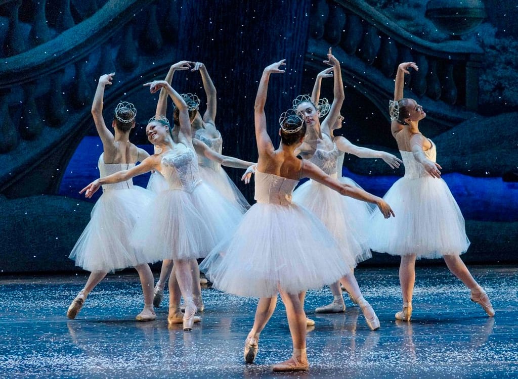 كسارة البندق